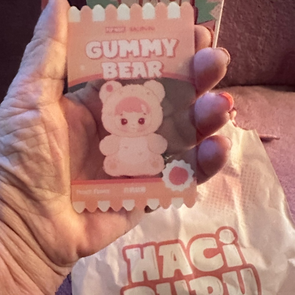 Hacipupu Yummy Bear Plush Toy - Picture 5 of 6